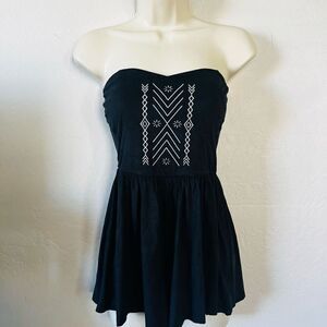 CRTV/SCTY faux black suede strapless romper with white boho embroidery size XS‎